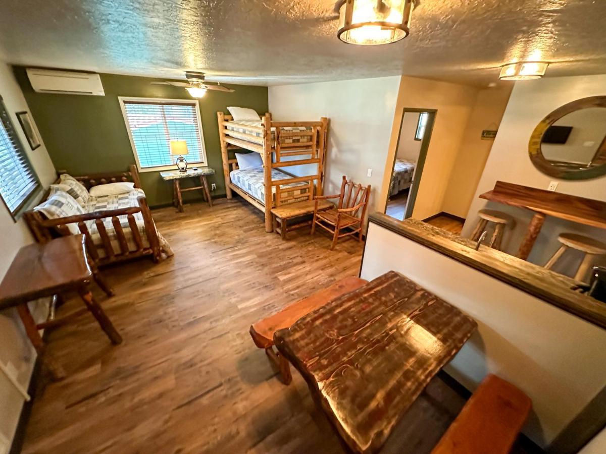 Lone Fir Resort Cougar Exterior foto
